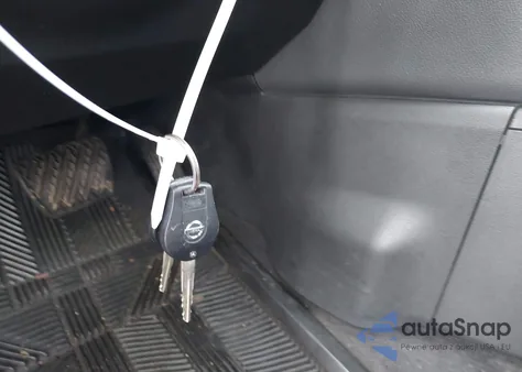 2013 Nissan Rogue S z USA, uszkodzony, nr VIN JN8AS5MV4DW626255